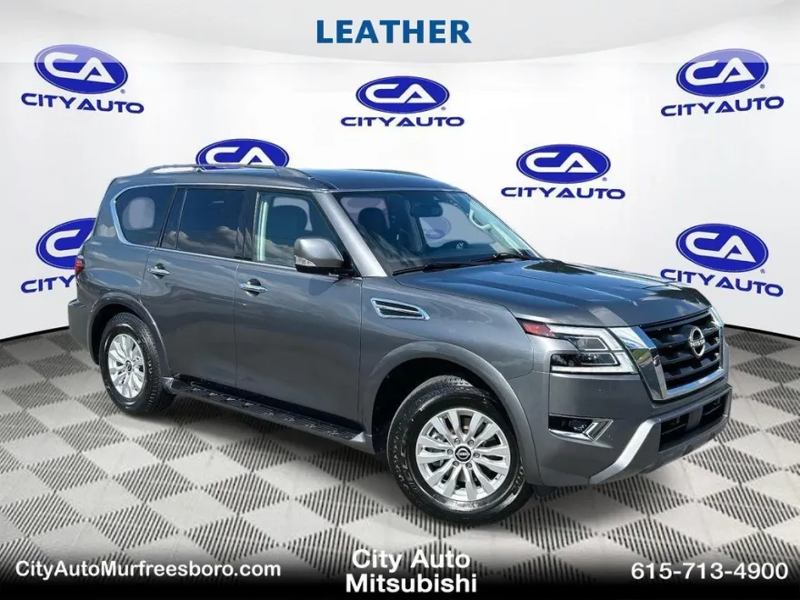 2023 Nissan Armada SV photo 1