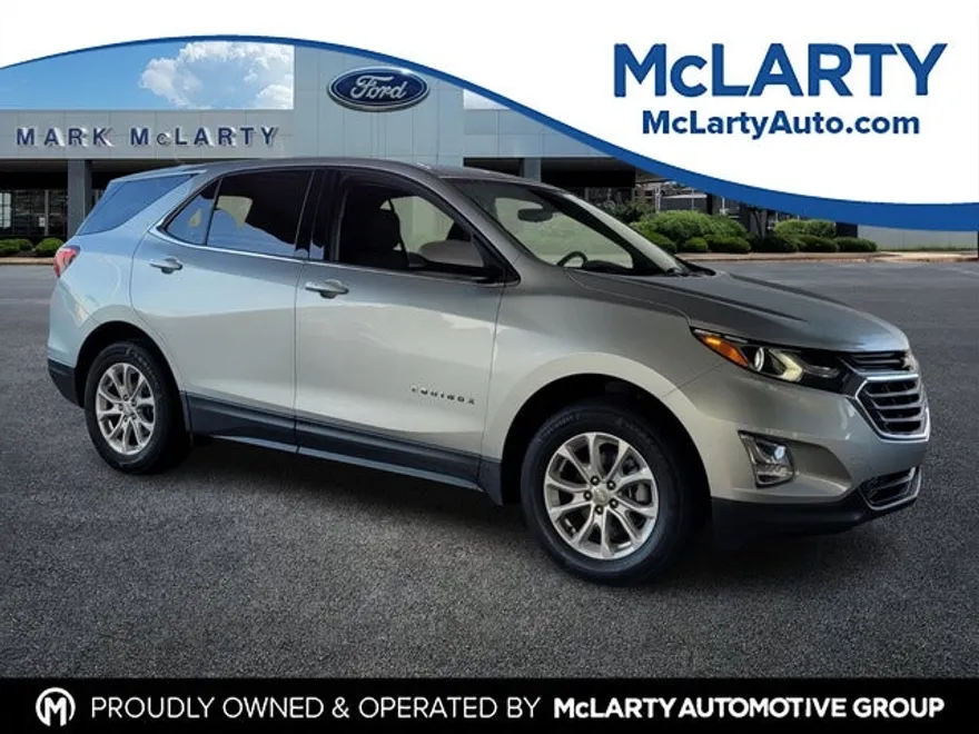 2020 Chevrolet Equinox LT photo 1
