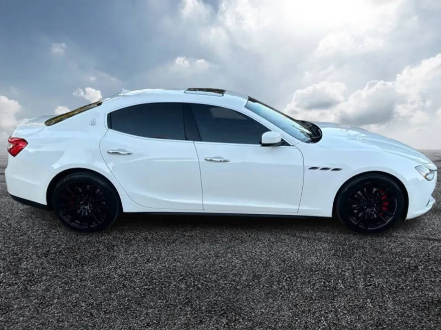 2015 Maserati Ghibli S Q4 photo 1