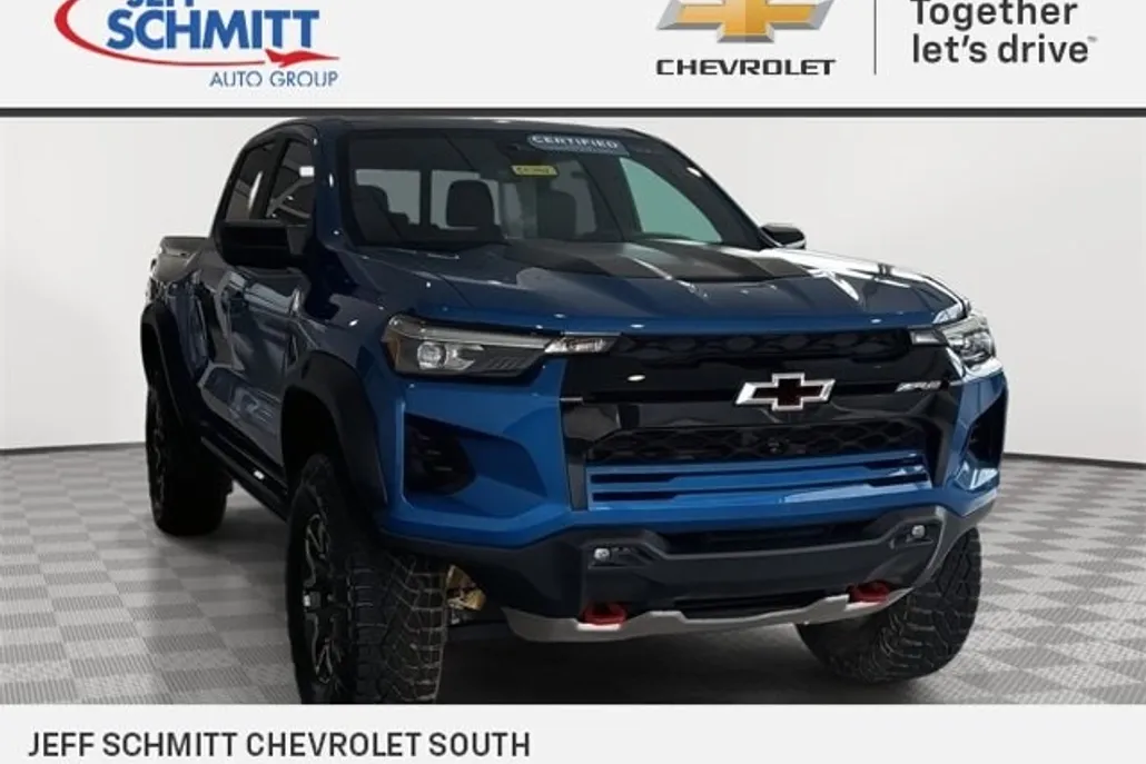 2023 Chevrolet Colorado ZR2 photo 1
