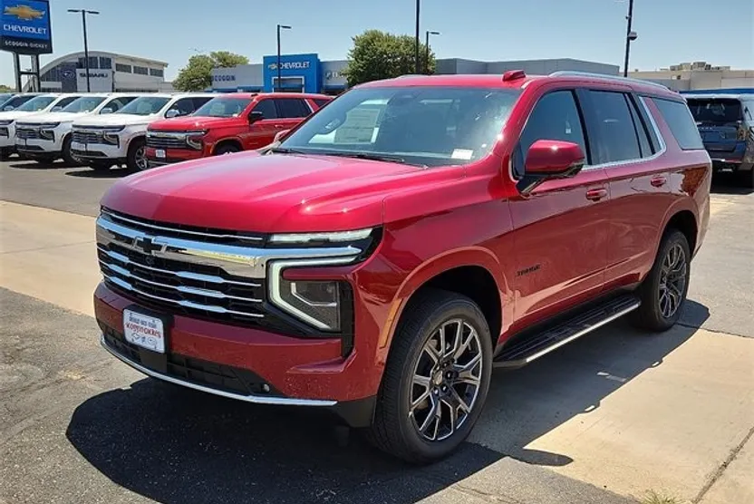 2025 Chevrolet Tahoe LT photo 1