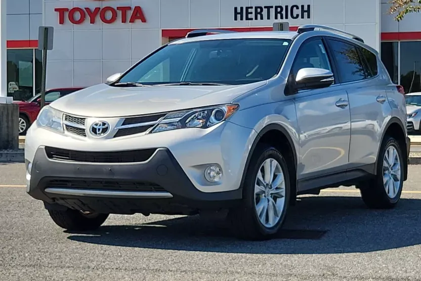 2013 Toyota RAV4 Limited photo 1