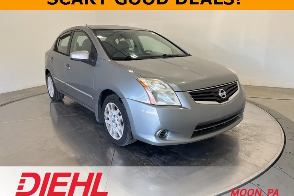 2012 Nissan Sentra 2.0 S photo 1