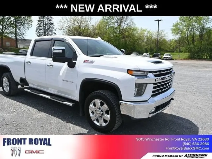 2022 Chevrolet Silverado 3500HD LTZ photo 1
