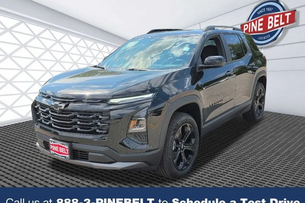 2026 Chevrolet Equinox LT photo 1