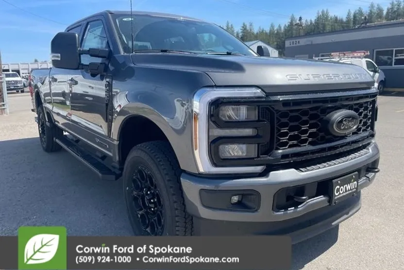 2025 Ford F-250 photo 1