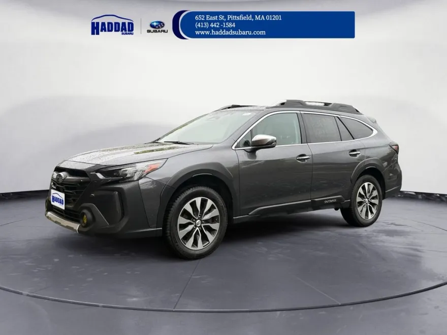 2023 Subaru Outback Touring XT photo 1