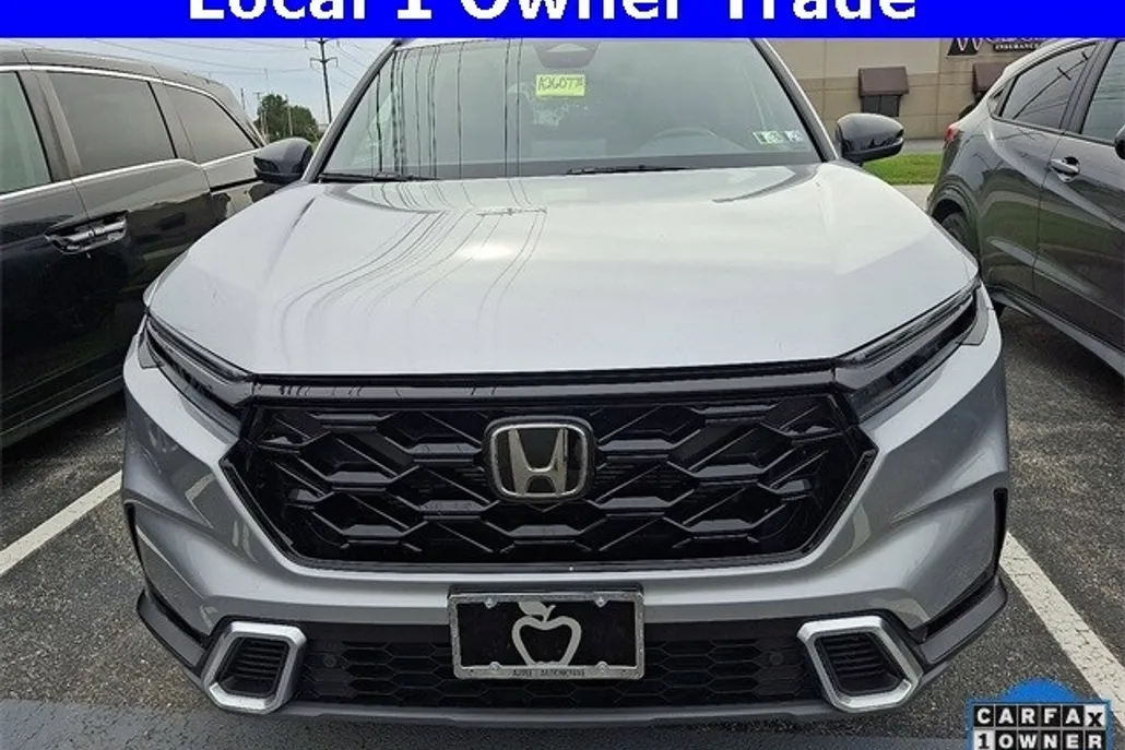 2023 Honda CR-V Hybrid Sport Touring photo 1
