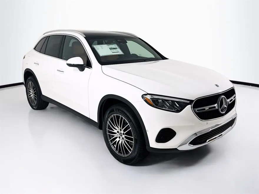 2026 Mercedes Benz GLC 300 4MATIC photo 1