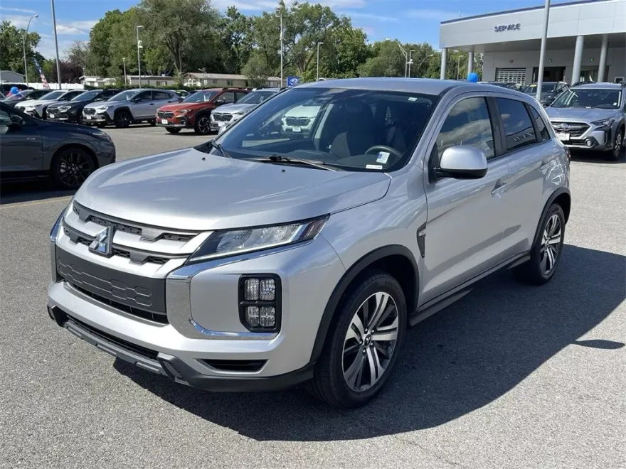 2021 Mitsubishi Outlander Sport ES photo 1