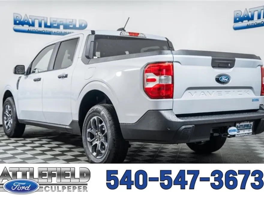 2025 Ford Maverick XLT photo 1