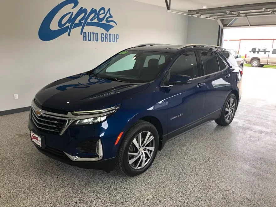 2023 Chevrolet Equinox Premier photo 1