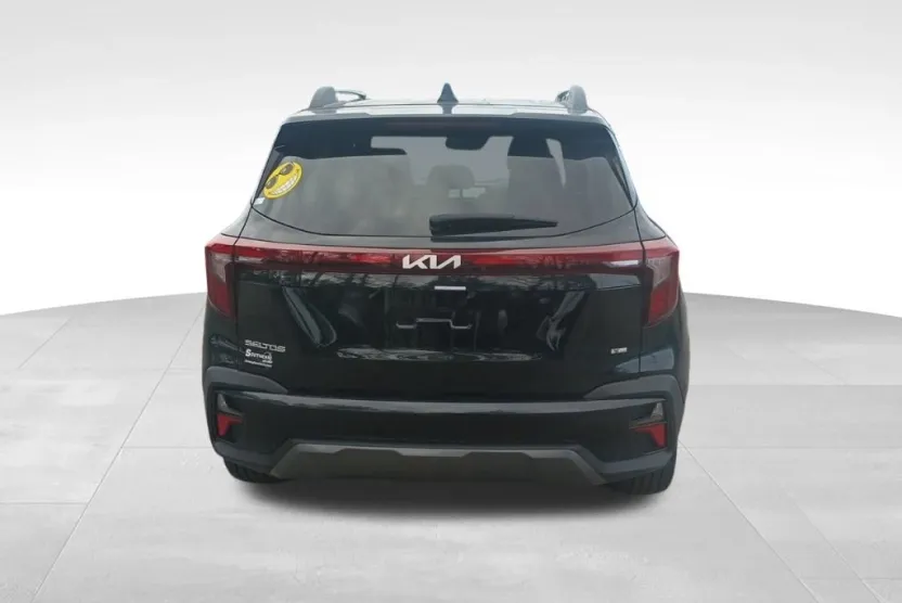 2024 Kia Seltos X-Line photo 1