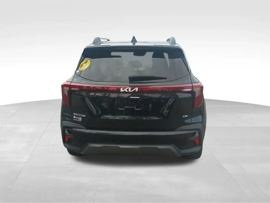 2024 Kia Seltos X-Line photo 1