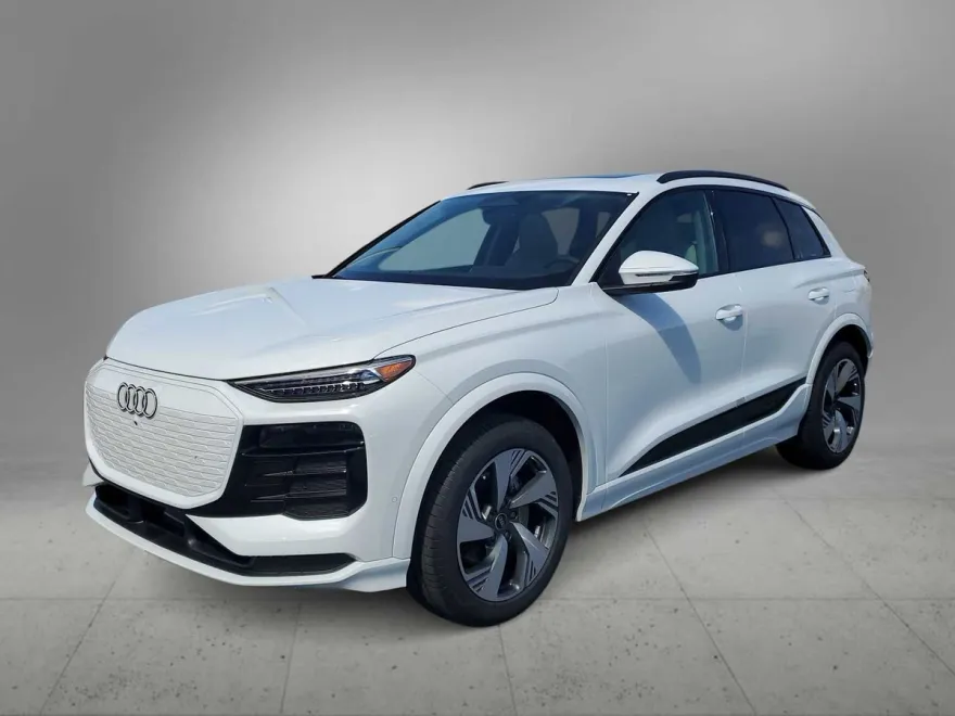 2025 Audi Q6 E-tron Premium Plus photo 1