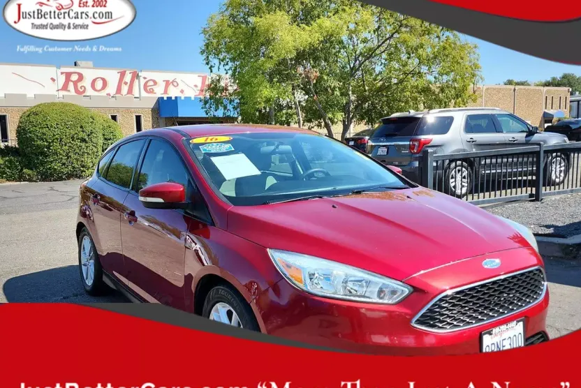 2016 Ford Focus SE photo 1