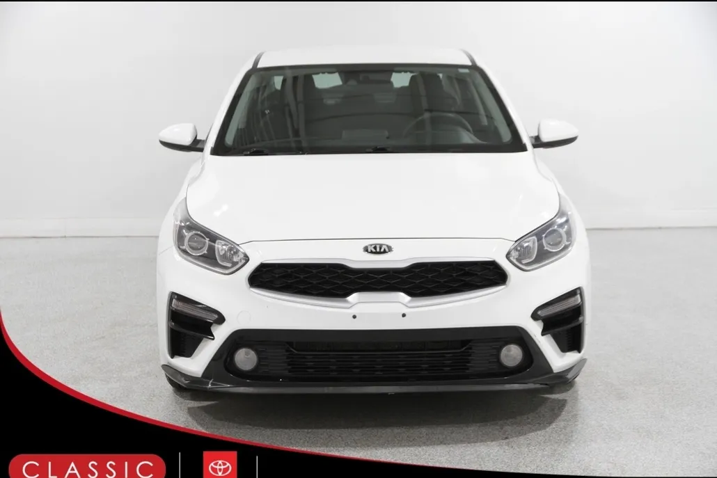 2019 Kia Forte FE LXS photo 1