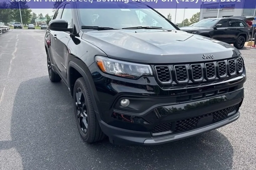 2025 Jeep Compass Latitude Altitude Special Edition photo 1