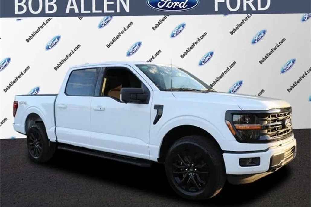 2025 Ford F-150 XLT photo 1