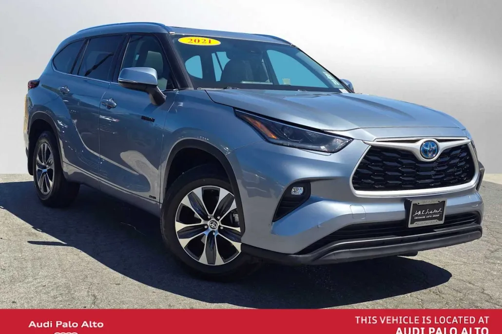 2021 Toyota Highlander Hybrid XLE photo 1