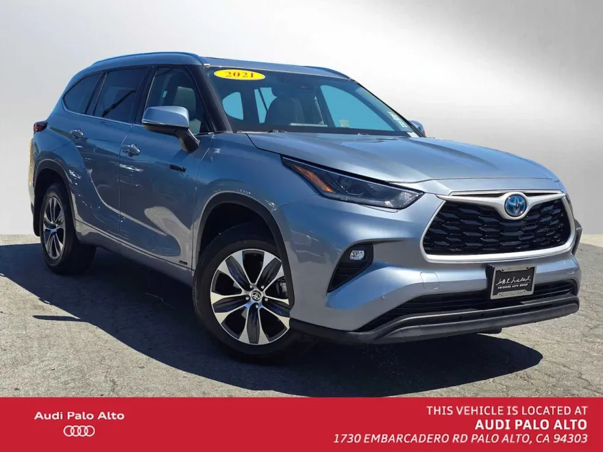 2021 Toyota Highlander Hybrid XLE photo 1