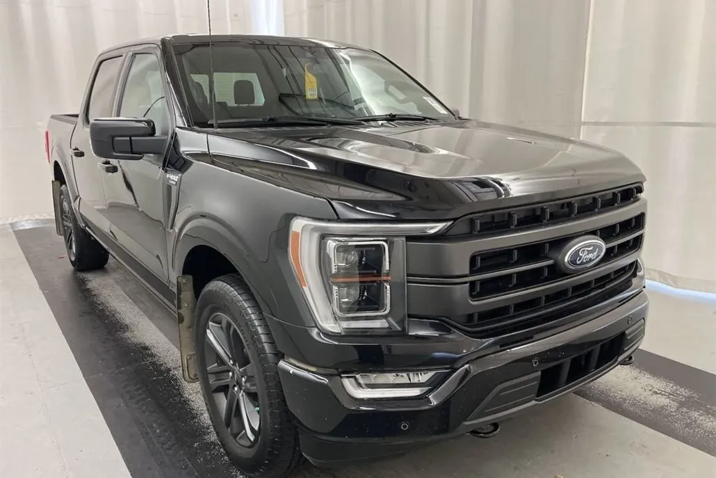 2023 Ford F-150 Lariat photo 1