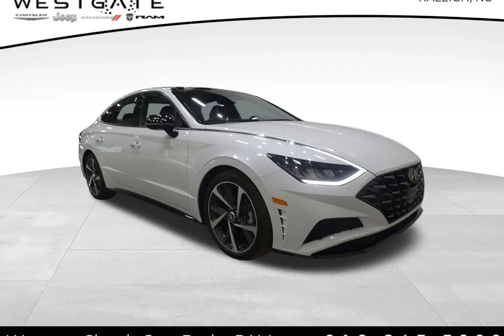 2022 Hyundai Sonata SEL Plus photo 1