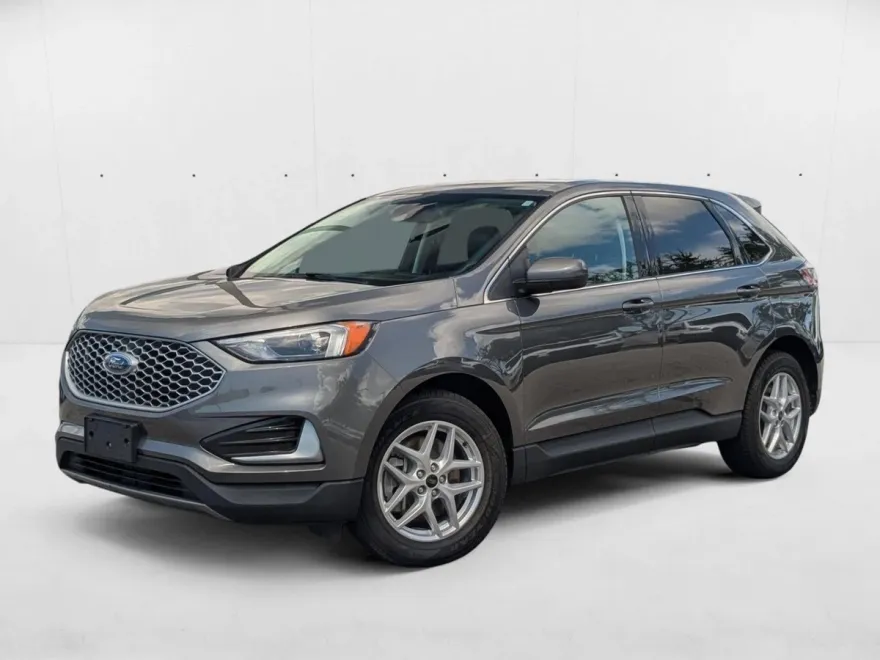 2023 Ford Edge SEL photo 1