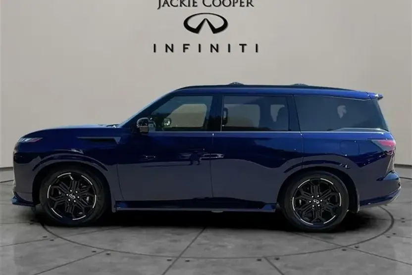 2026 Infiniti QX80 Sensory photo 1
