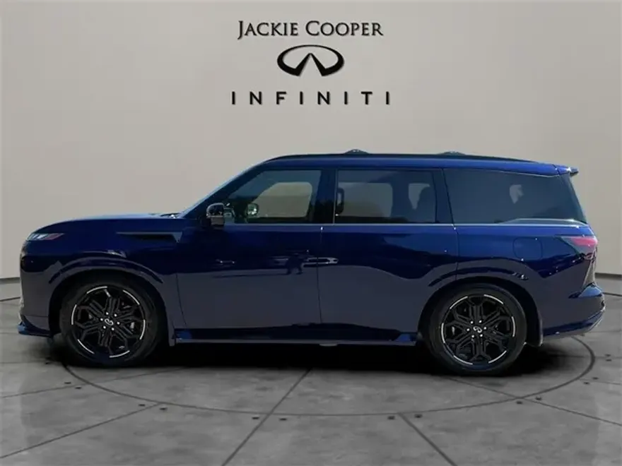 2026 Infiniti QX80 Sensory photo 1