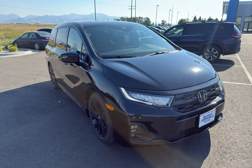 2025 Honda Odyssey photo 1