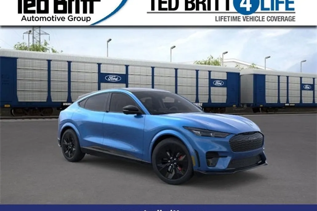 2025 Ford Mustang Mach-E GT photo 1