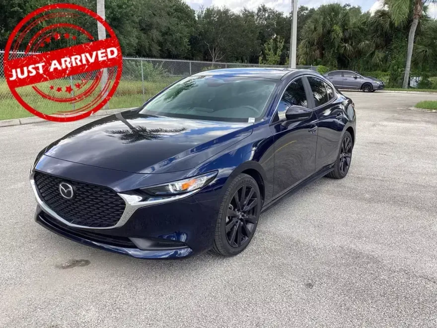 2024 Mazda Mazda3 2.5 Select Sport photo 1