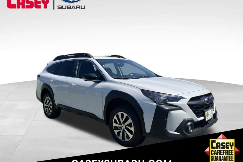 2025 Subaru Outback Premium photo 1
