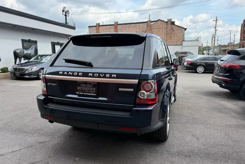 2013 Land Rover Range Rover Sport HSE LUX photo 1