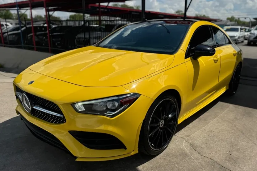 2020 Mercedes Benz CLA 250 photo 1