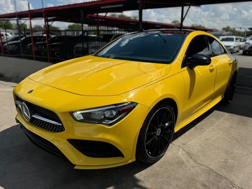 2020 Mercedes Benz CLA 250 photo 1