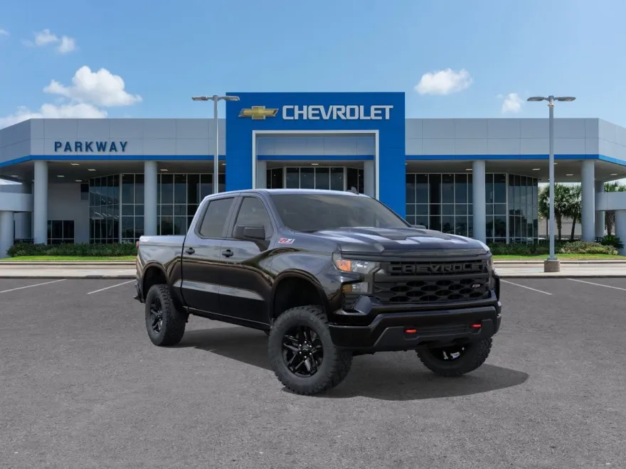 2026 Chevrolet Silverado 1500 Custom Trail Boss photo 1