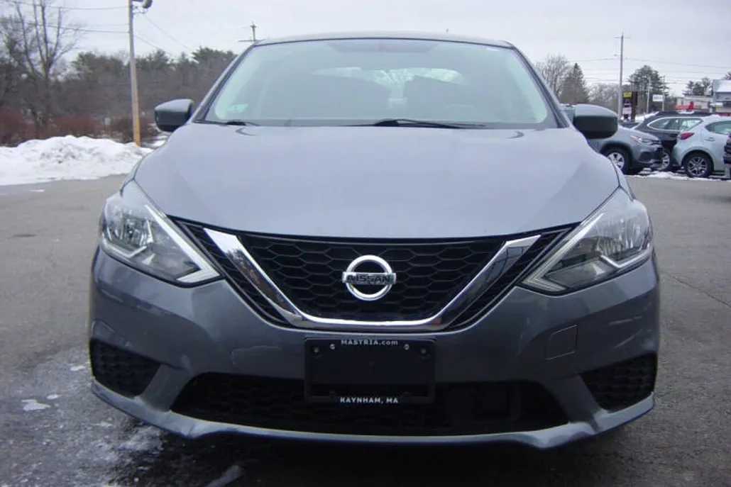 2019 Nissan Sentra SV photo 1