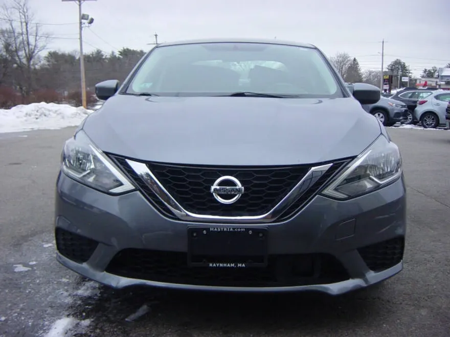 2019 Nissan Sentra SV photo 1