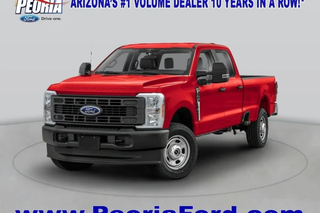 2025 Ford F-350 Lariat photo 1