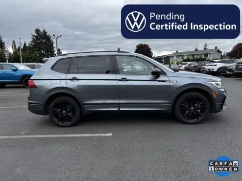 2022 Volkswagen Tiguan SE R-Line Black photo 4