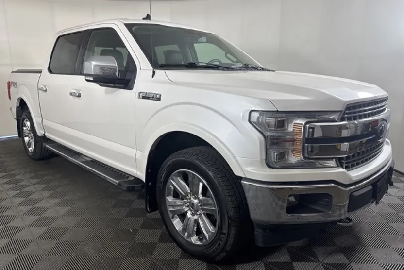 2019 Ford F-150 Lariat photo 1