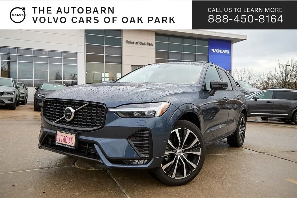 2025 Volvo XC60 B5 Plus photo 1