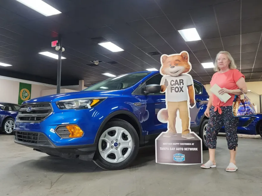 2018 Ford Escape S photo 1