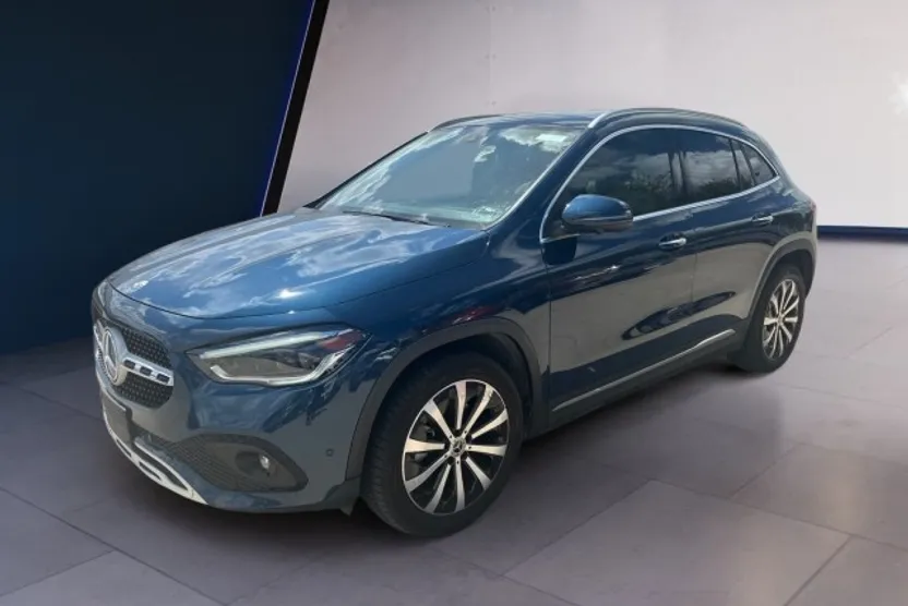 2023 Mercedes Benz GLA 250 photo 1