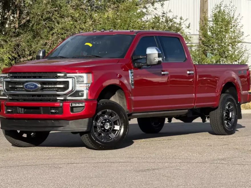 2022 Ford F-350 Platinum photo 1