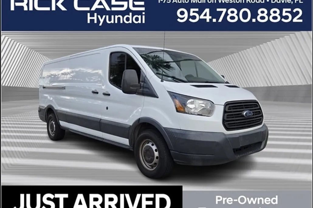 2018 Ford Transit photo 1