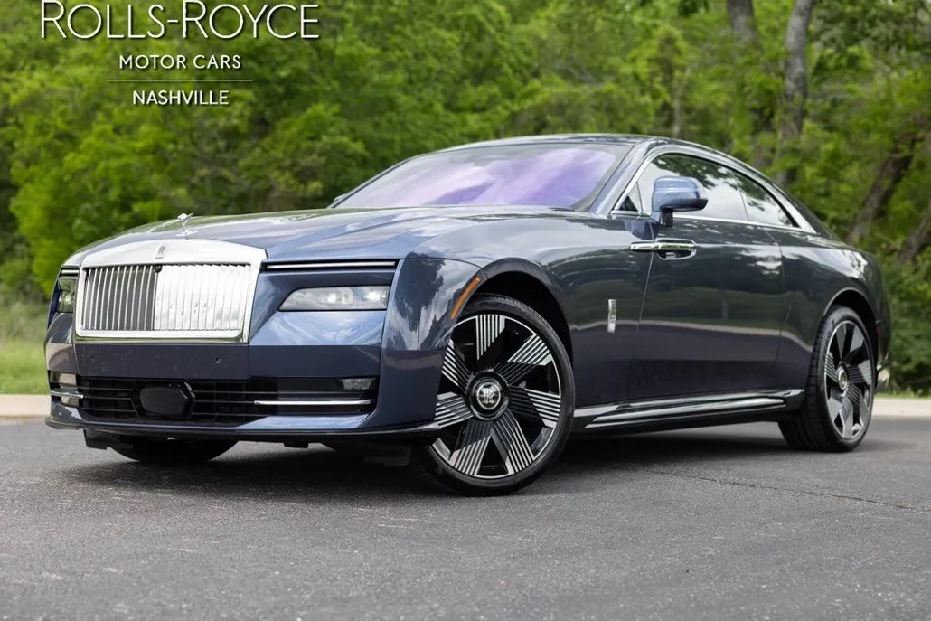 2024 Rolls Royce Spectre photo 1