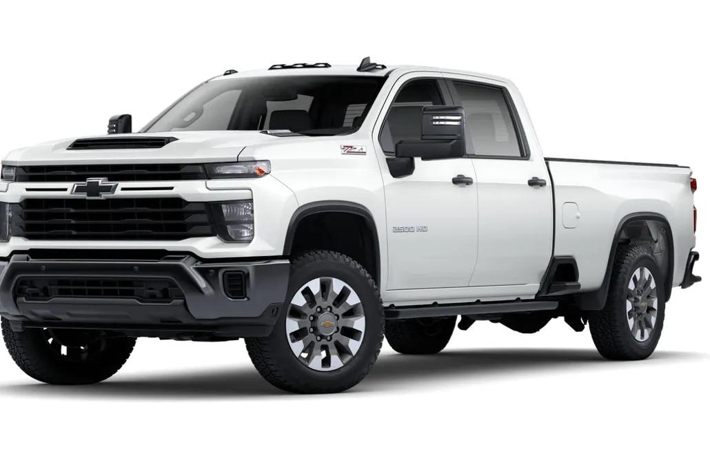 2025 Chevrolet Silverado 2500HD Custom photo 1
